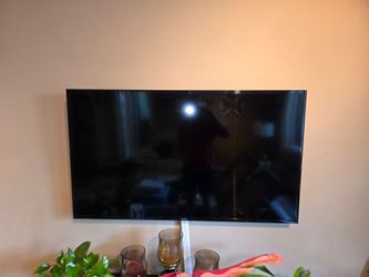 Samsung tv, DVD and sound bar