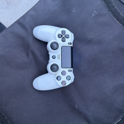 PS4 Controller 