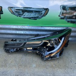 2019-2022 Toyota Corolla SE Driver Headlight 