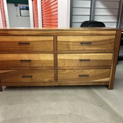 Full Bedroom Set (King)