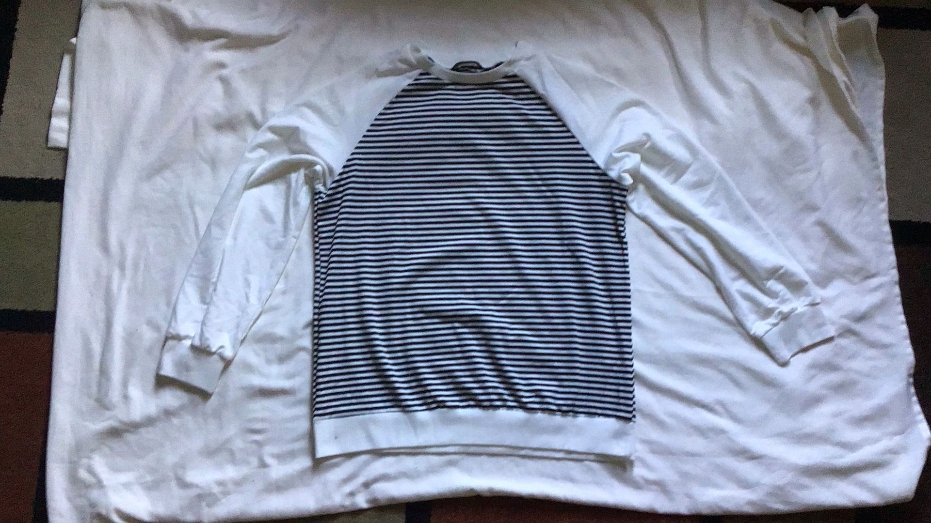 Women’s Black And White Sweatshirt