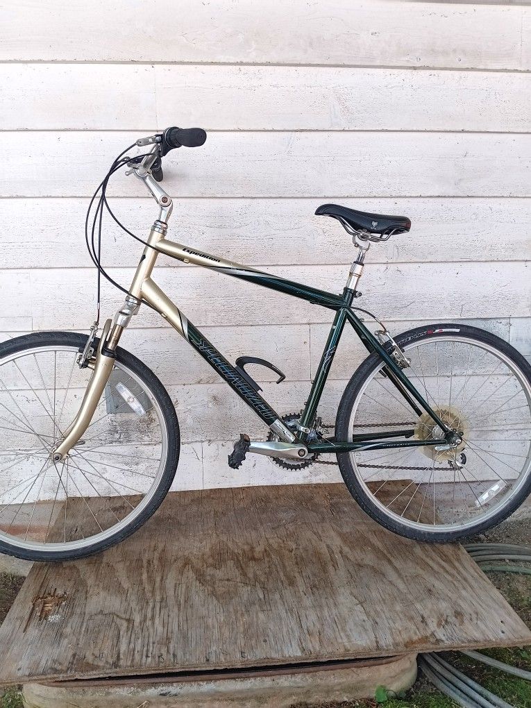 Specialized Expedition 21 Speed Hybrid Bike
