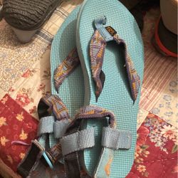 Teva Size8