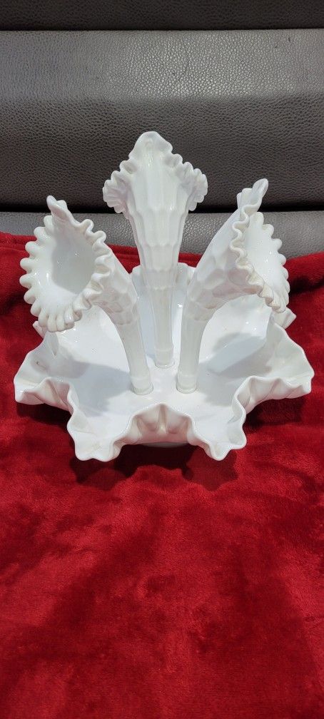 Fenton Large White Hobnail Epergne with Three Horns, Epergne Centerpiece Collectibles & Art