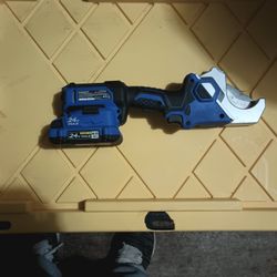 Kobalt 24v 2-3/8 PVC Pex Cutter 