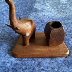 Elephant Pen Holder