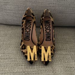 MOSCHINO leopard print high heels with gold logo 