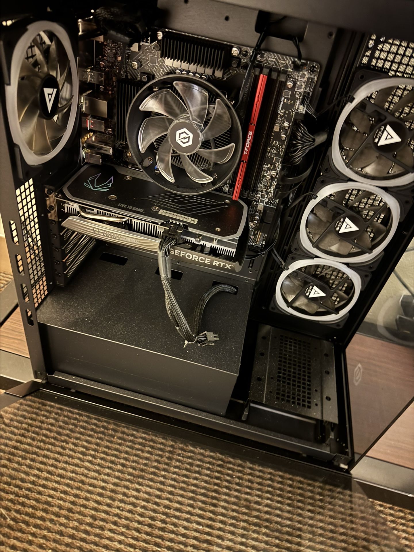 Pc With Peripherals And Free Delivery, Set Up Included  