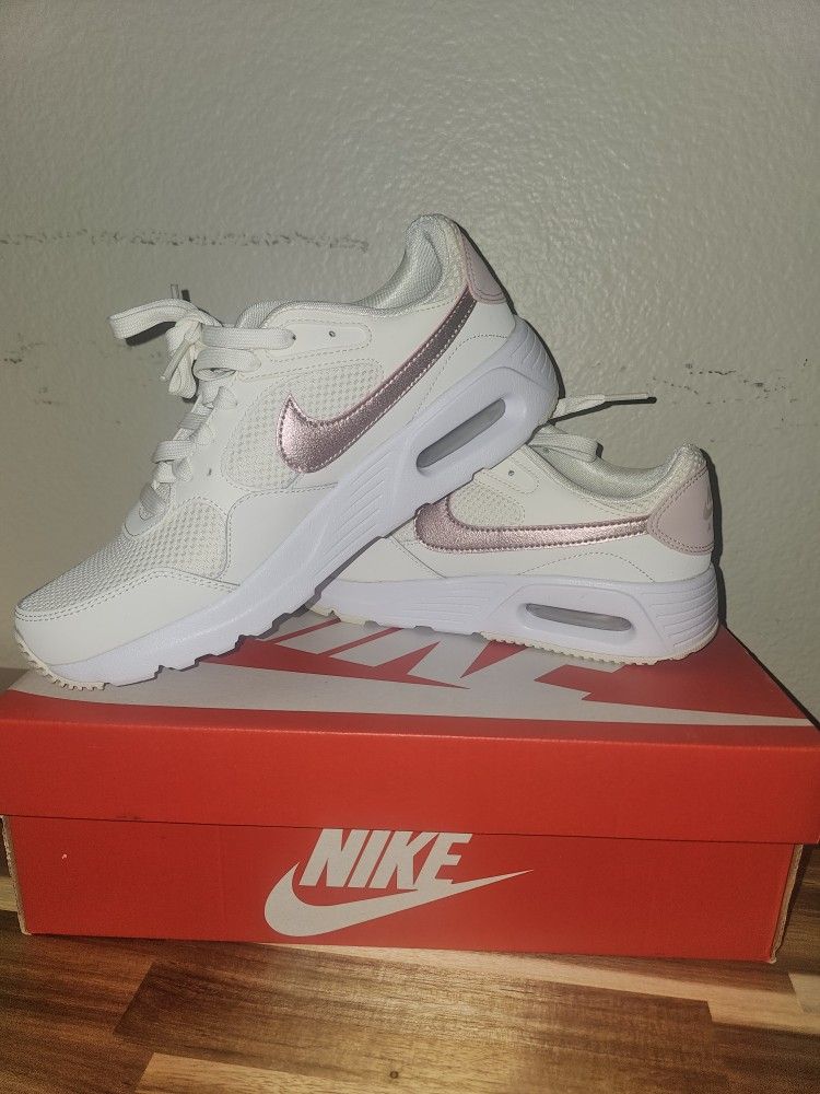 Nike Women Shoes