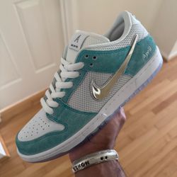 Nike SB Dunk Low ‘April Skateboards’