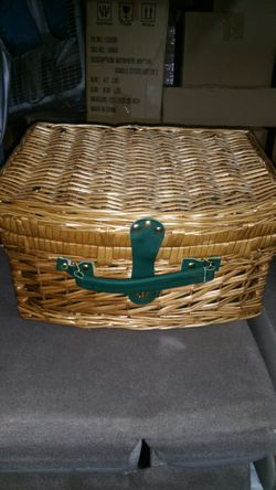 Picnic Basket (new)