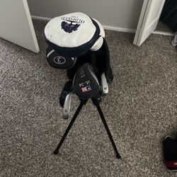 Left Handed Golf Clubs And Bag