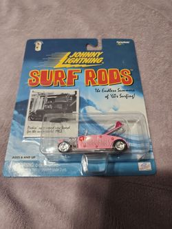2000 Johnny Lightning Surf Rods Malibu Babes  '32 FORD ROADSTER🌸 Pink;boards