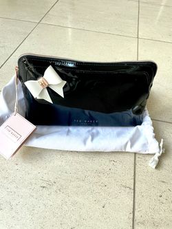 NEW! Ted Baker Patent Leather Rose Gold & Black Cosmetics Bag 