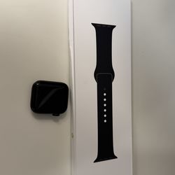 Apple Watch SE (2nd Gen) 40mm GPS & WiFi
