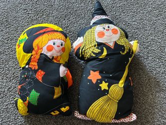 Vintage Halloween witch pillows set