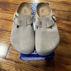 Birkenstock Boston Suede Taupe Clogs – Women’s Size 8 (EU 39) – Brand New