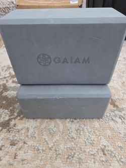 Yoga blocks 9x4x6 inches