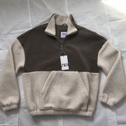 Zara Man Fleece Pullover New Condition for Sale in Brooklyn NY