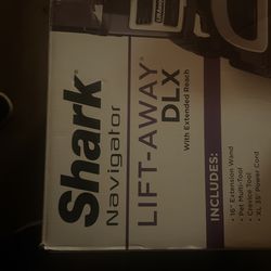 Shark Navigator DLX Lift Away