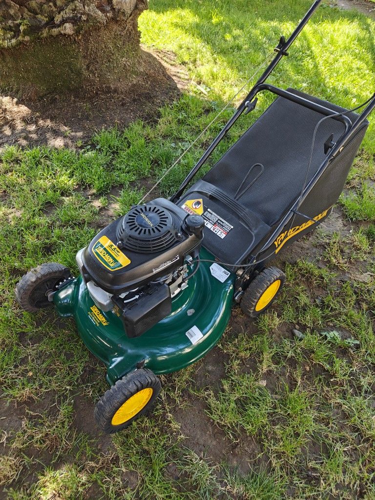 Yard Man Honda Engine Push Lawn Mower