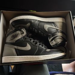 Jordan 1 Shadow