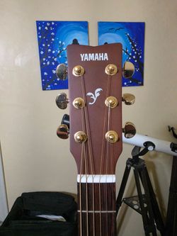 Yamaha acoustic guitar