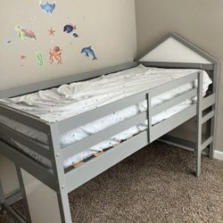 Junior Loft Bed 