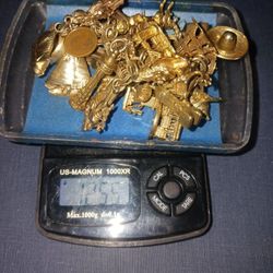 Vintage Gold Charm Bracelet 