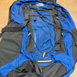 The North Face Angstrom 30 Backpack
