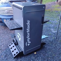 TaylorMade Club Fitting Cart