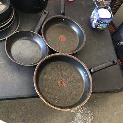 3 Pans