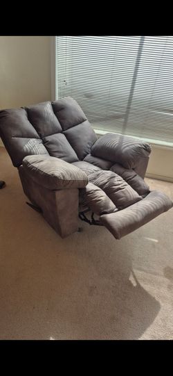 Beauty Cozy Recliner