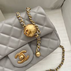 CHANEL Classic Gray Calfskin Gold Chain Lock Ladies Shoulder Bag