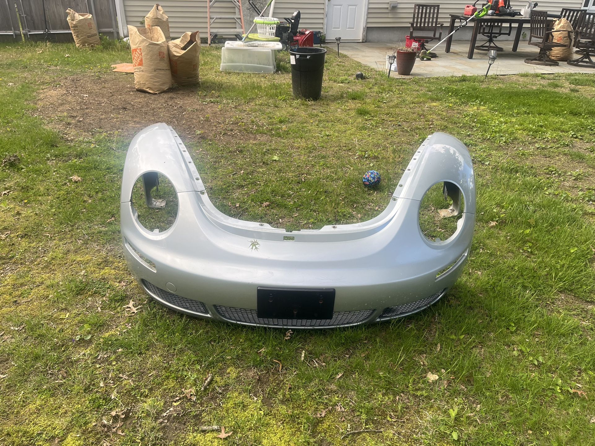 2006 VW Beetle Front Clip