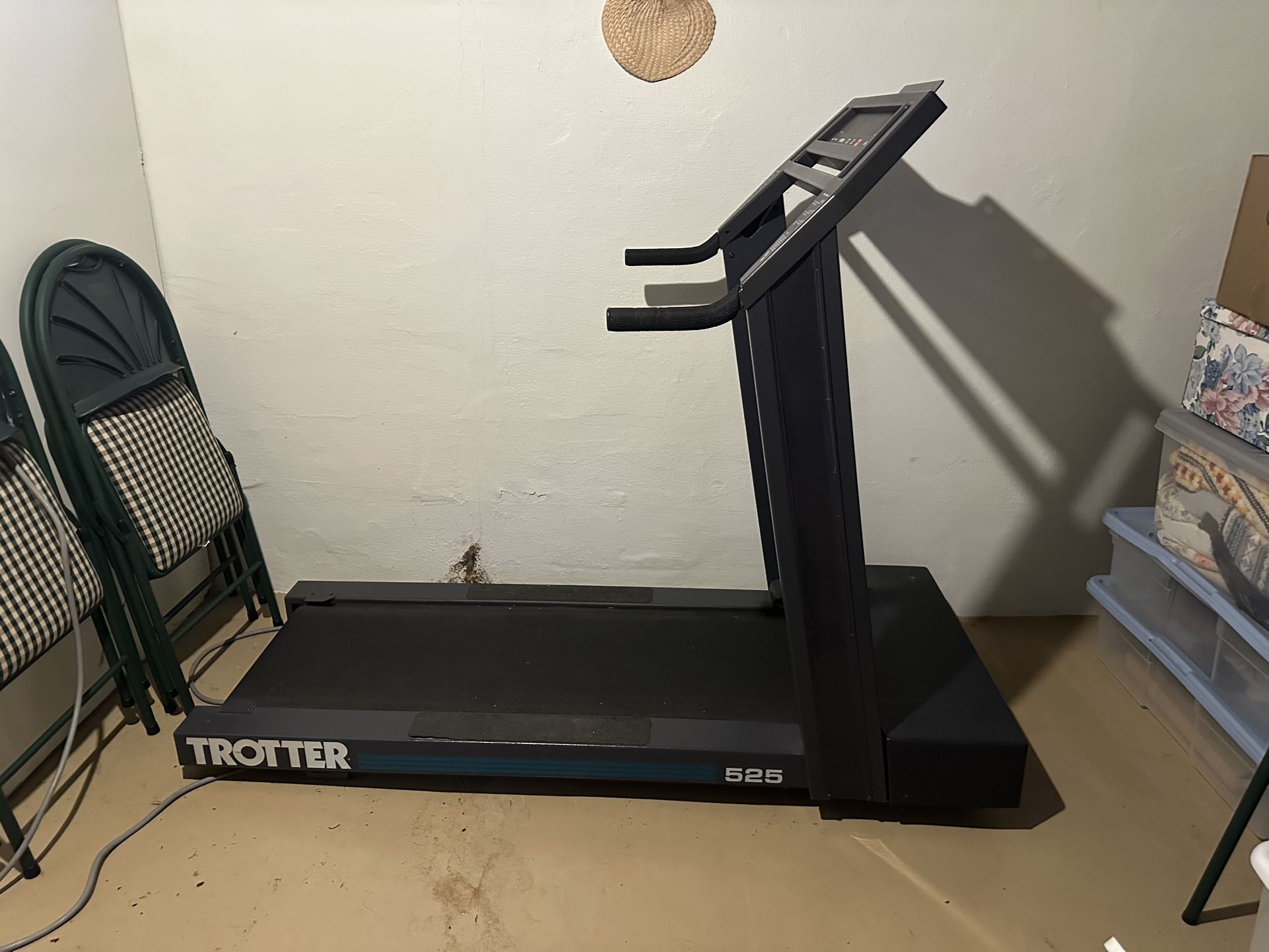 Treadmill 