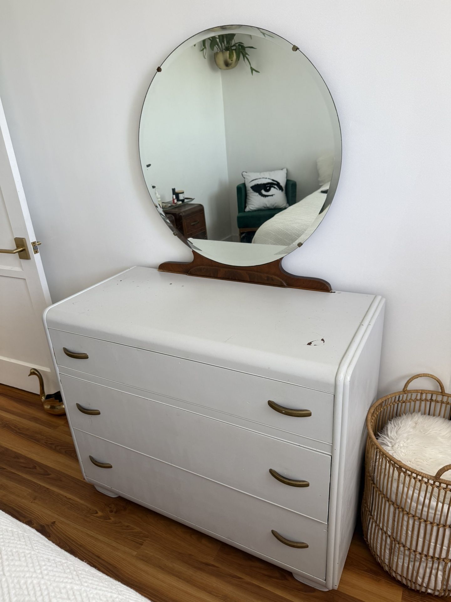 Vintage Dresser, Mirror And Night Stands