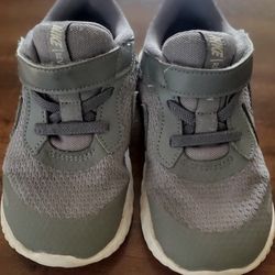 Nike Size 9 Toddler