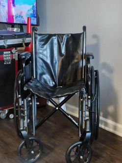Silla de ruedas nueva