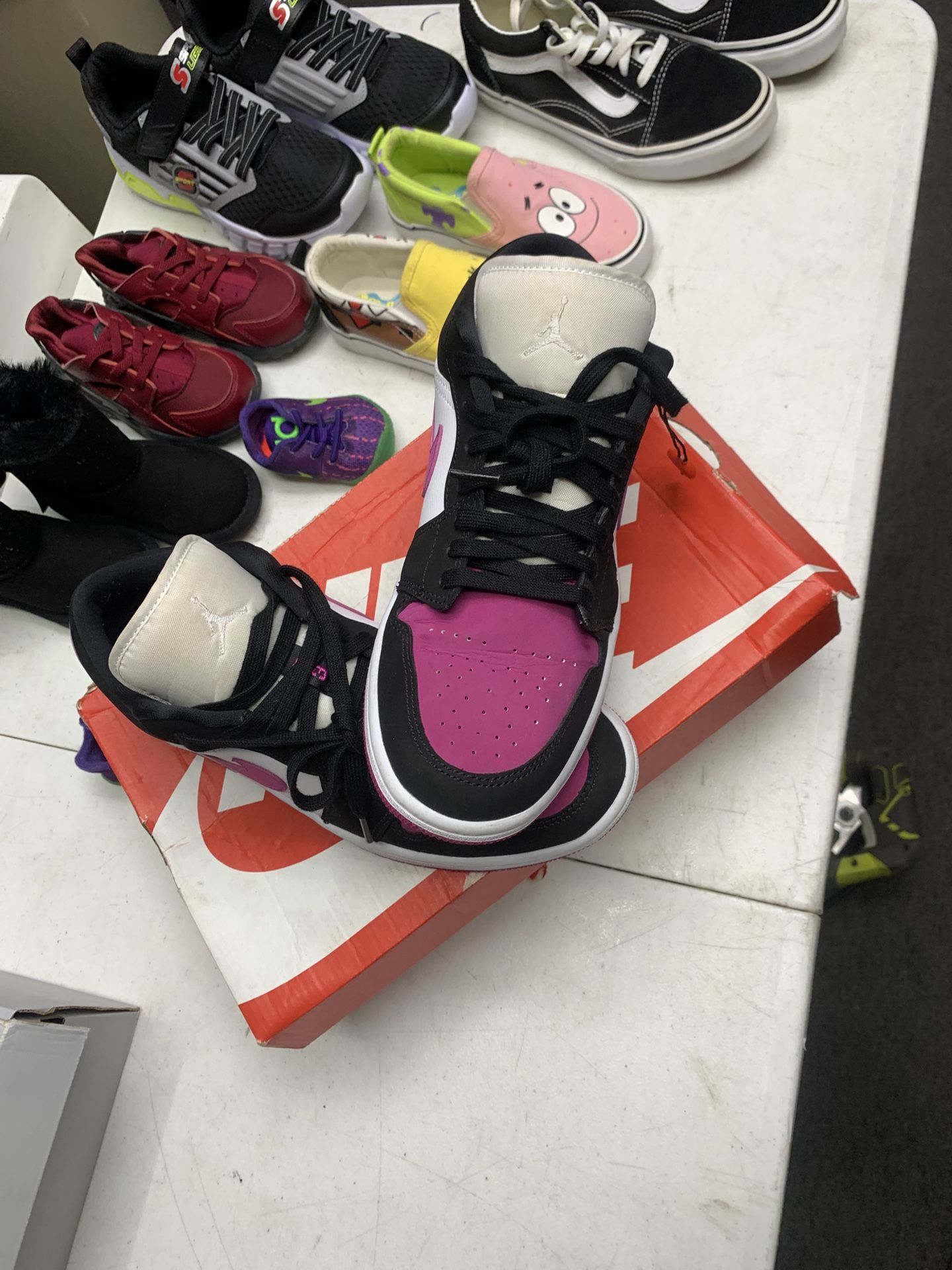 Air Jordan 1 Low Size 9