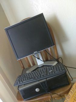 Dell Desktop Computer Set practically New