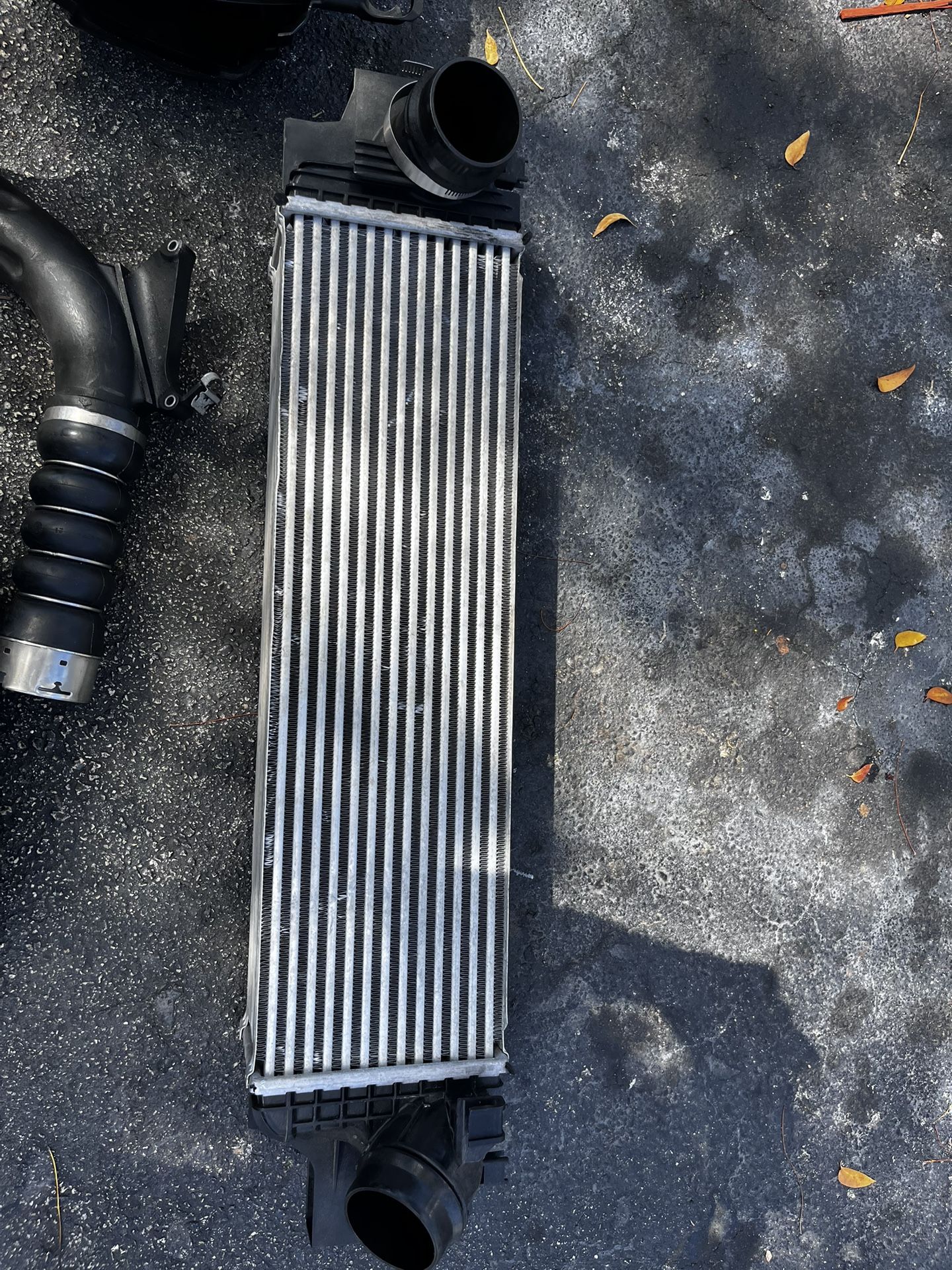 Mini Cooper F56 Intercooler And Oem Parts Negotiable