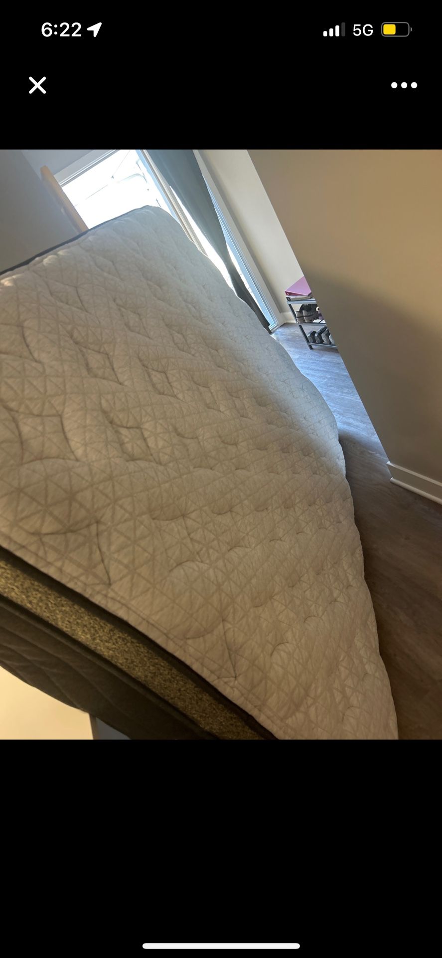 Queen Helix Luxe Dawn