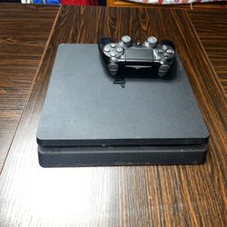 PlayStation 4 Slim