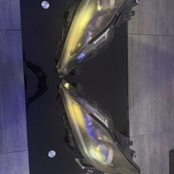 2006-2012 IS 250 Headlights 