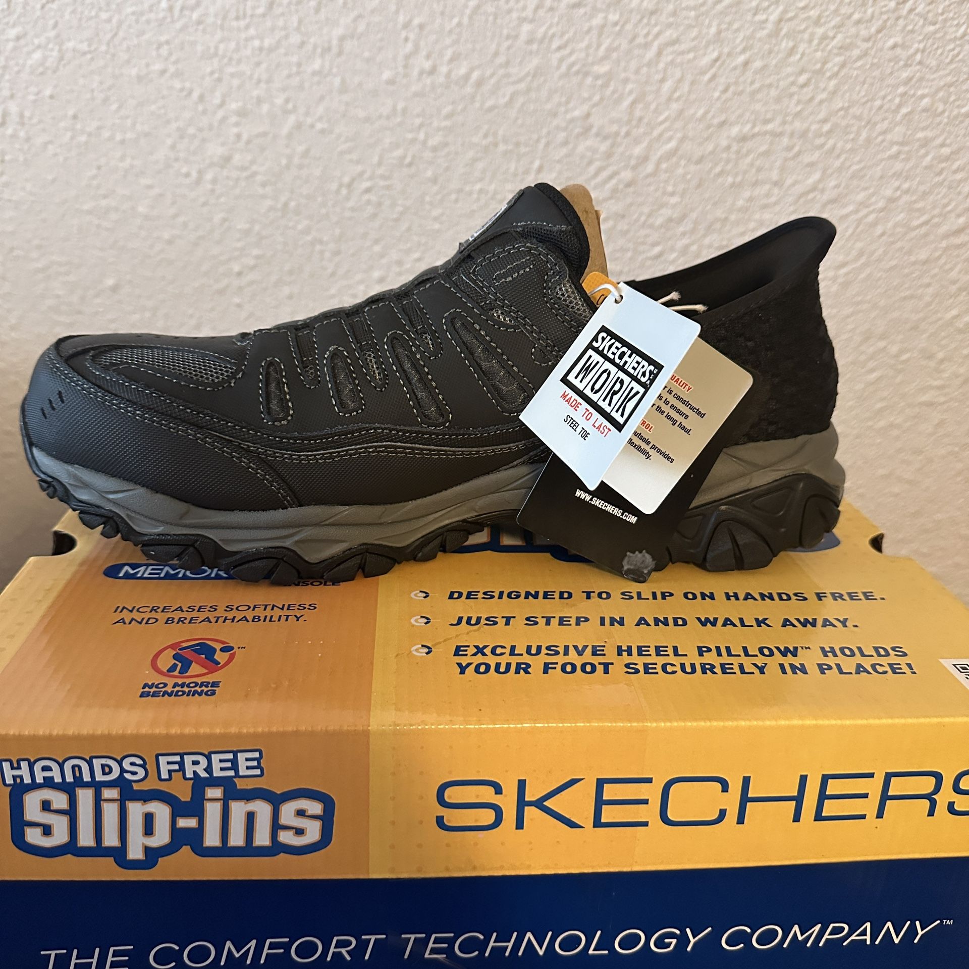 NEW Mens Skechers Slip-Ins Work Shoes – Hands-Free, Steel Toe (Size 9) Black