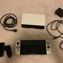 Nintendo Switch Oled and Game