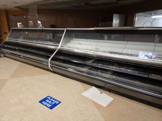 24'ft meat cases