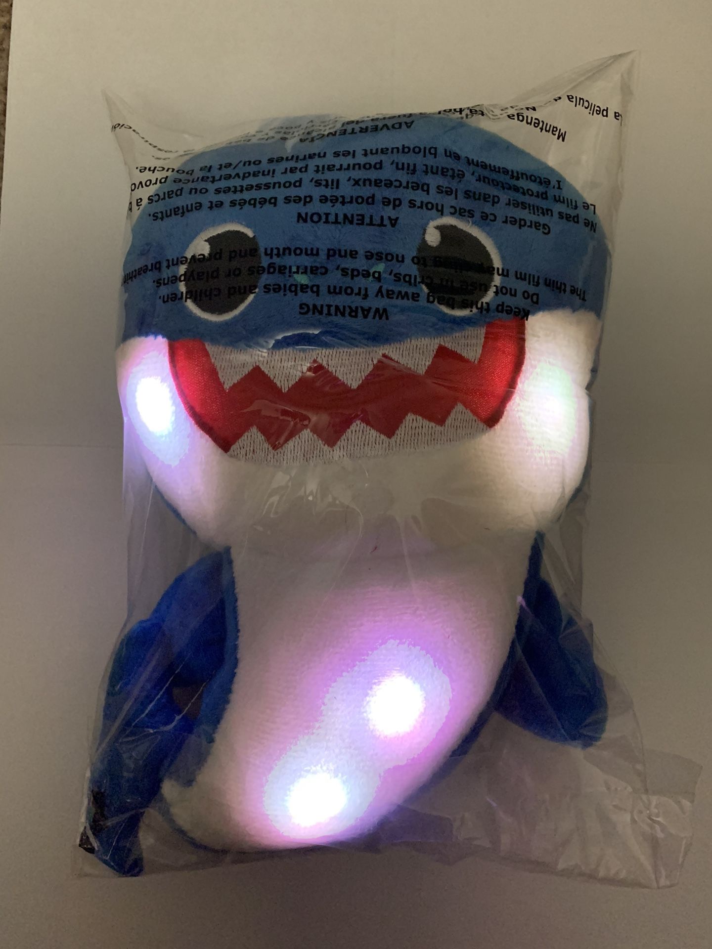 Baby shark flush toy sing and light