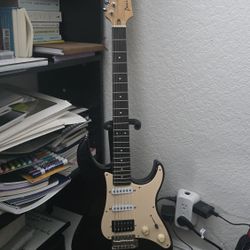 Yamaha Pacifica  Electric Guitar